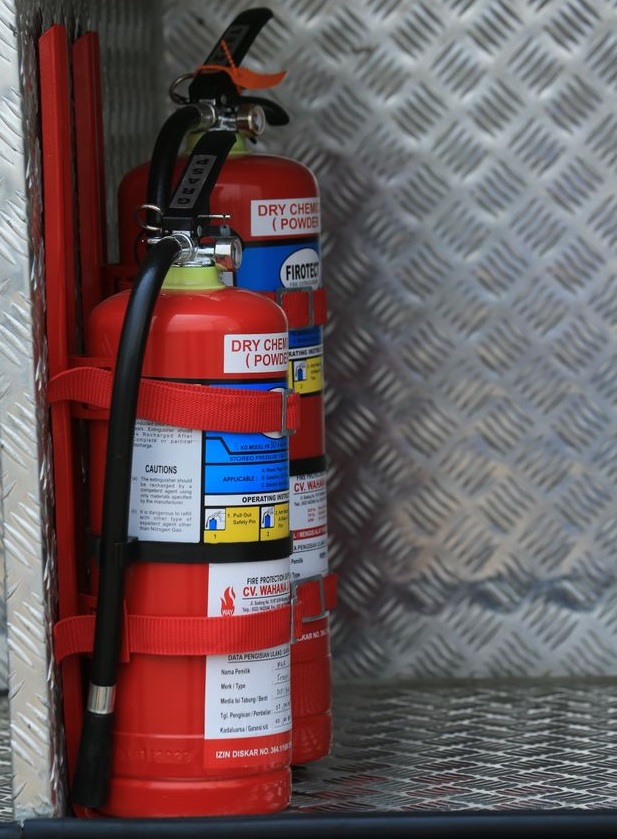 Dry chemical powder fire extinguishers